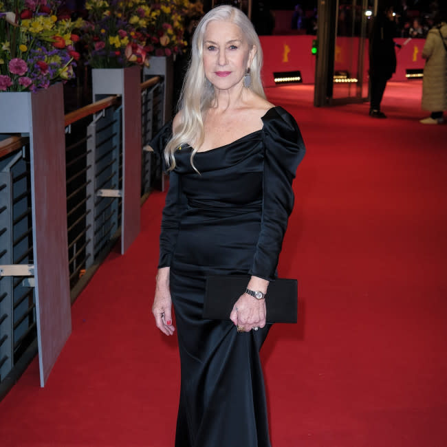 Helen Mirren celebra el envejecimiento credit:Bang Showbiz