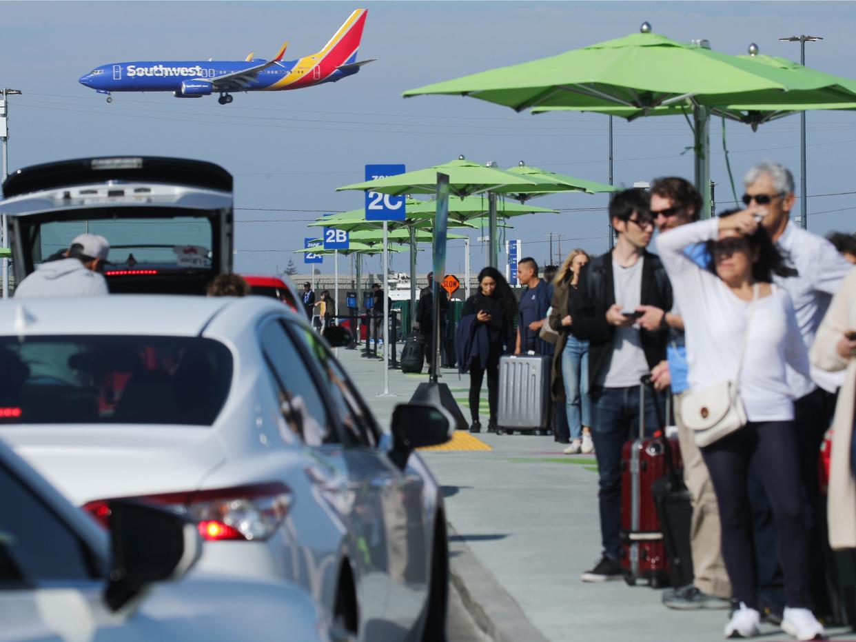 lax uber