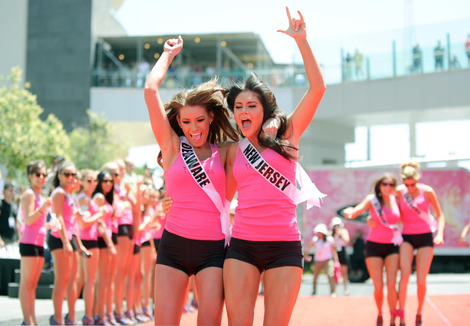 Chinese Laundry Hosts The Miss USA 2012 Wedge Run With Dania Ramirez