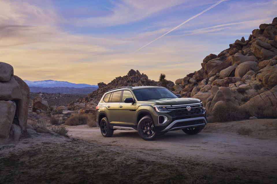 2024 volkswagen atlas peak edition