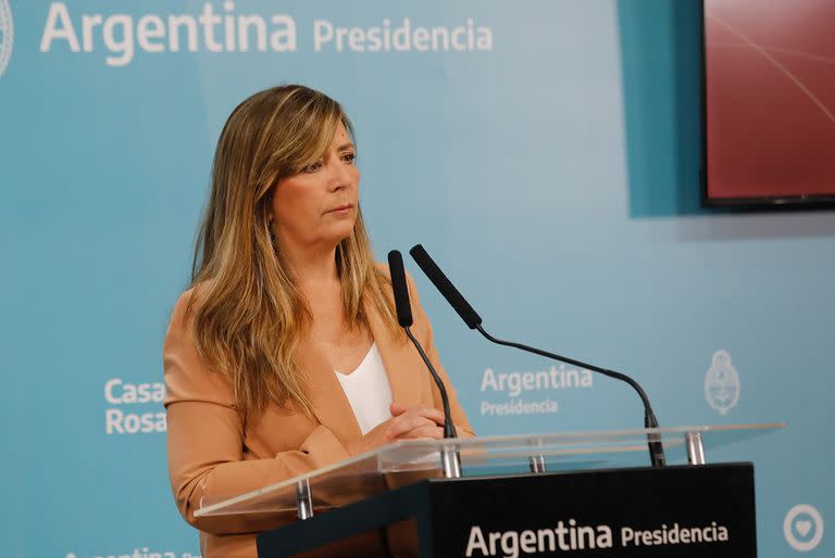 Conferencia de prensa de Gabriela cerruti