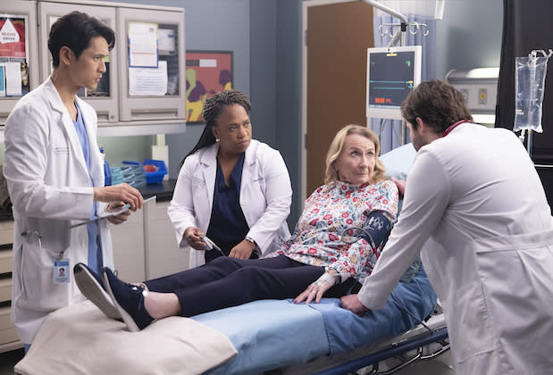 Greys Anatomy Recap Season 19 Episode 17 Sam Jo romance