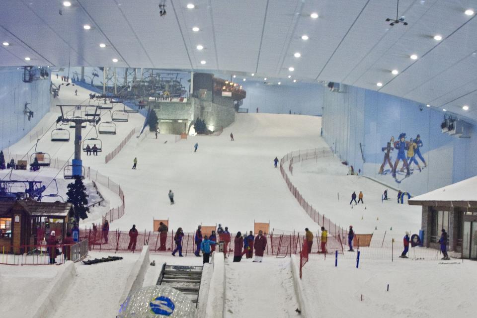 Indoor ski slope resort in the world at the Mall of the Emirates in Dubai