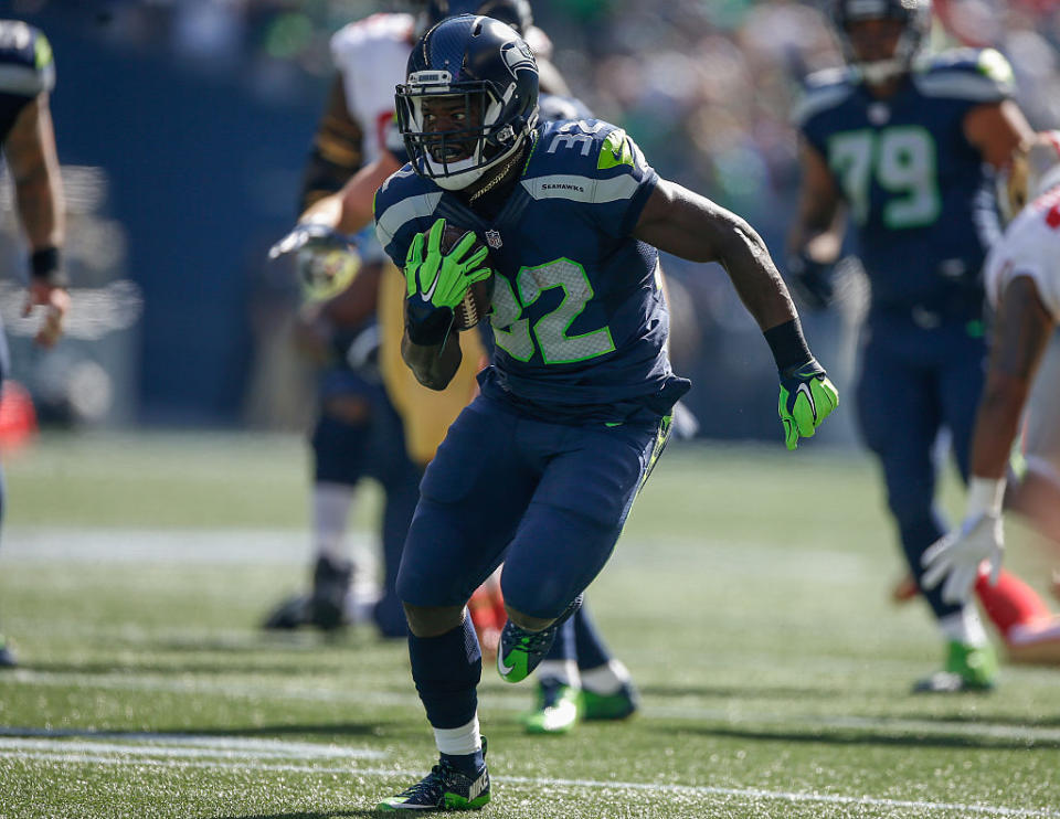 Christine Michael highlights this week's look at recent risers and fallers in fantasy football (Getty Images)