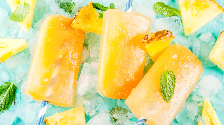 pineapple ice pops with mint