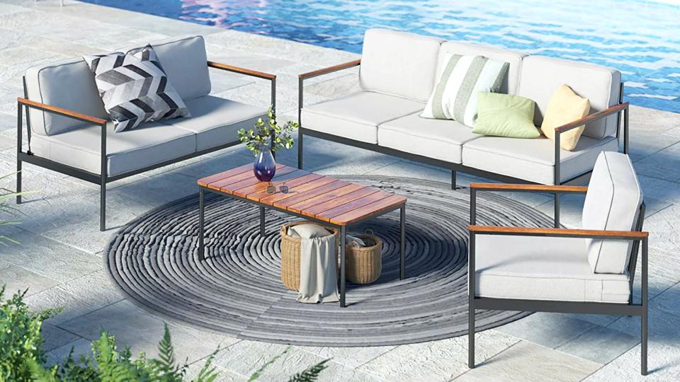 Zinus outdoor furniture