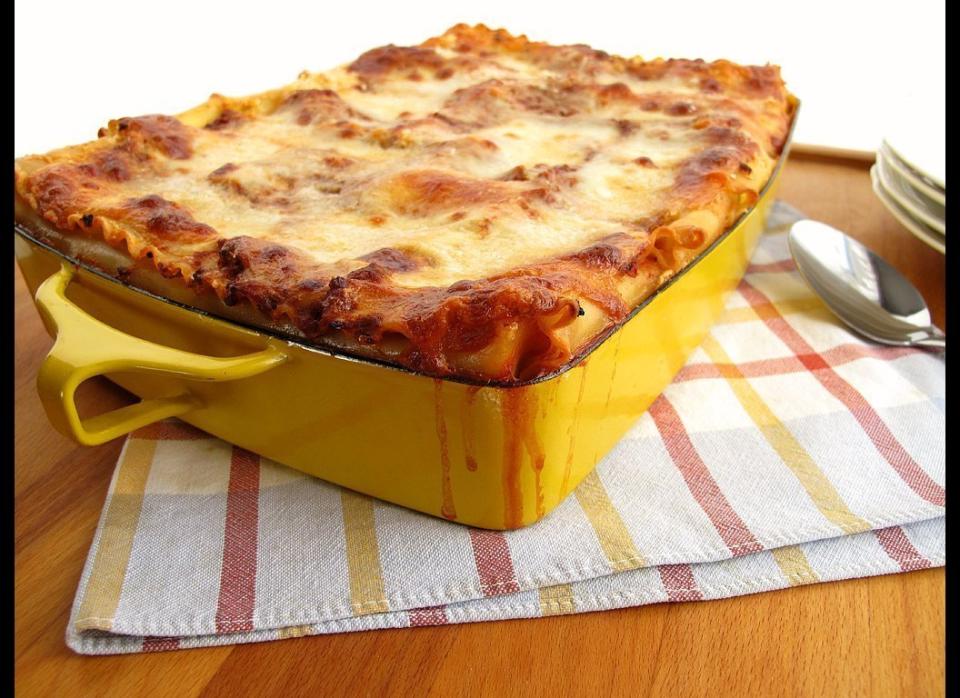 <strong>Get the <a href="http://www.huffingtonpost.com/2012/02/01/classic-lasagna_n_1248338.html" target="_hplink">Lasagna Bolognese Recipe</a> </strong>