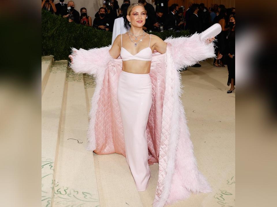 Kate Hudson bei der Met Gala 2021 (Bild: imago images/UPI Photo)