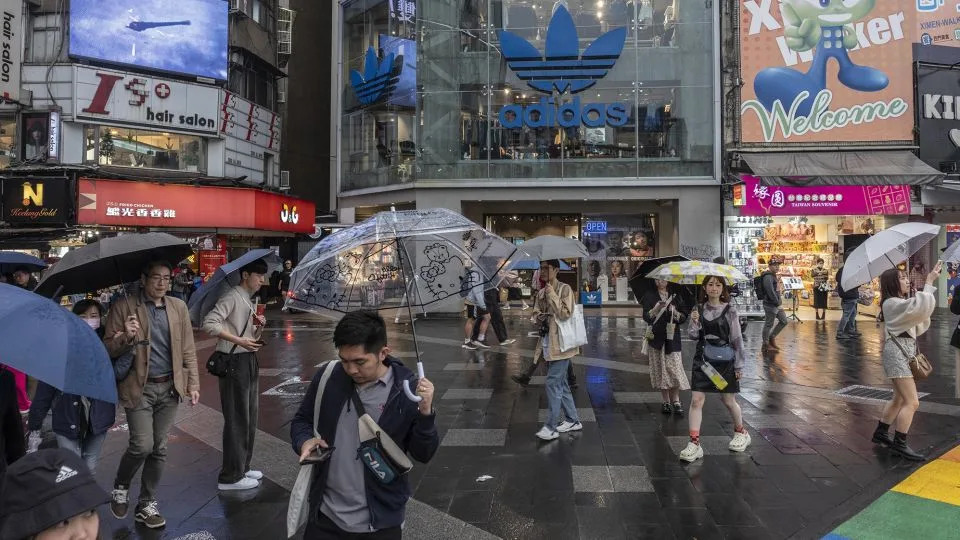 The cost of living and house prices are important issues for young voters in the 2024 presidential election. - Lam Yik Fei/Bloomberg/Getty Images