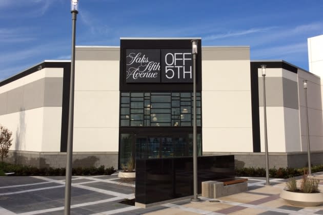 Saks Fifth Avenue Off 5th to open State Street store