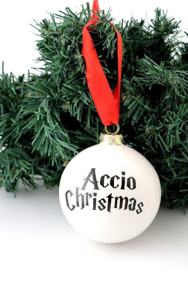 Calling All, Muggles: You Need These Harry Potter Ornaments on