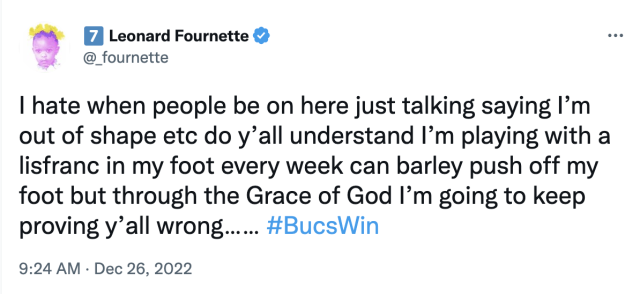 Buccaneers' Leonard Fournette reveals foot injury in deleted tweet