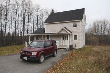 The home of Theodore Wilbur, boyfriend of Kaci Hickox, the nurse who was released from New Jersey's mandatory quarantine for certain travelers from Ebola-stricken West Africa, is seen in Fort Kent, Maine, October 28, 2014. REUTERS/Joel Page