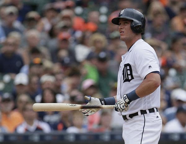 Tigers' James McCann is getting unexpected help in his preparation for the new season. (AP)