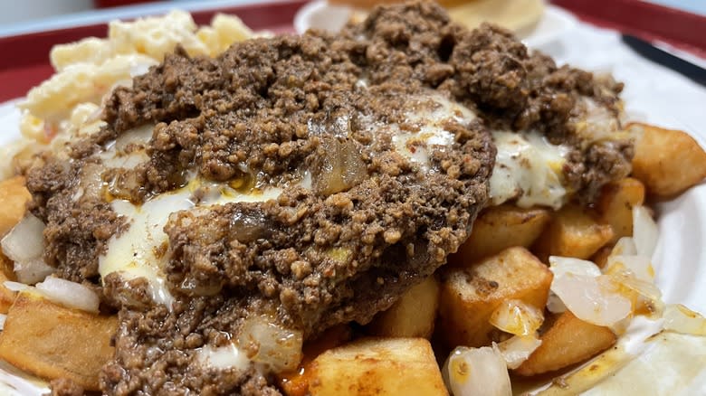 Cheeseburger garbage plate