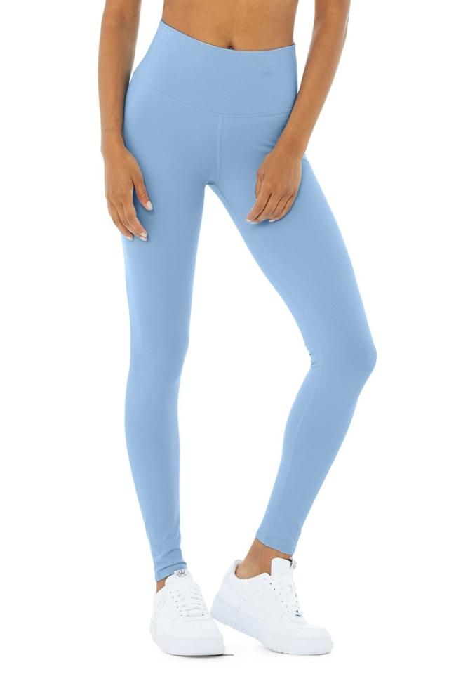 Alo Yoga 20% off (But larger percentages on certain colors, really good  deals on sale) : r/frugalmalefashion