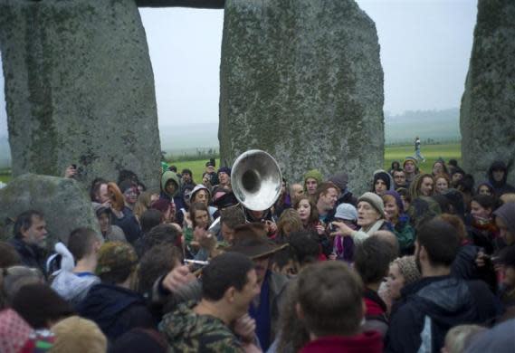 Stonehenge solstice