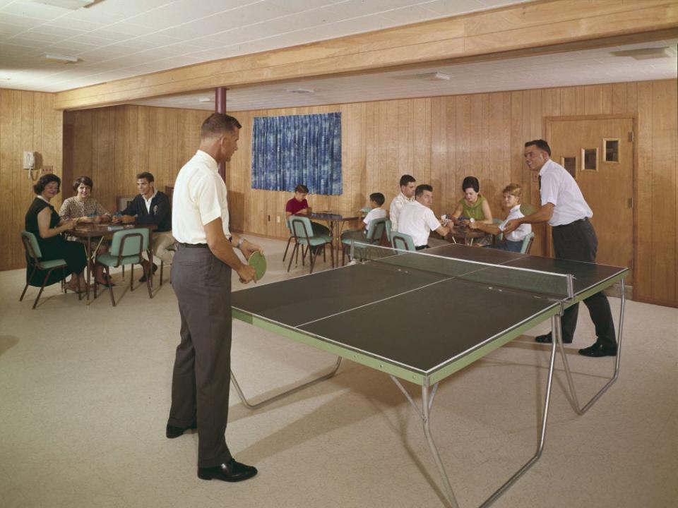 ping pong motel