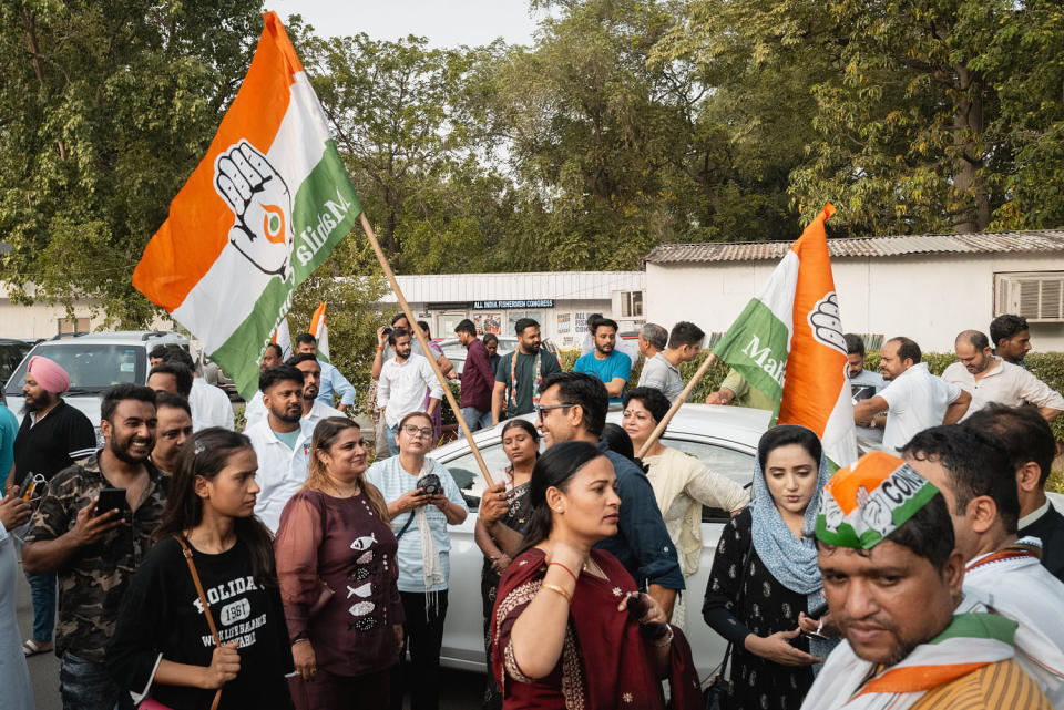 Image: The world's largest Democratic elections end in India ( Elke Scholiers / Getty Images)