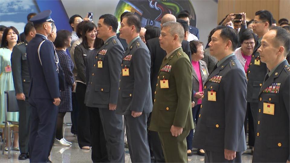 出席陸海空軍晉任將官典禮　蔡總統肯定我國防自主成果