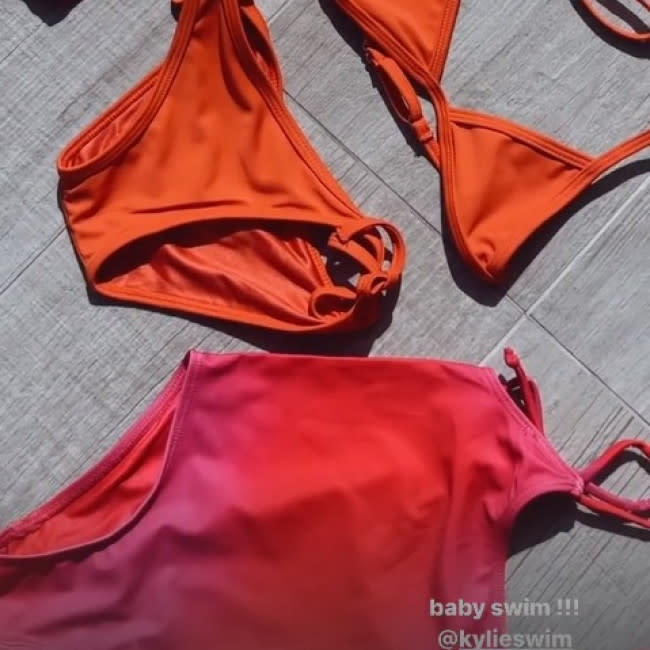 Los nuevos bikinis para niños de Kylie Jenner credit:Bang Showbiz