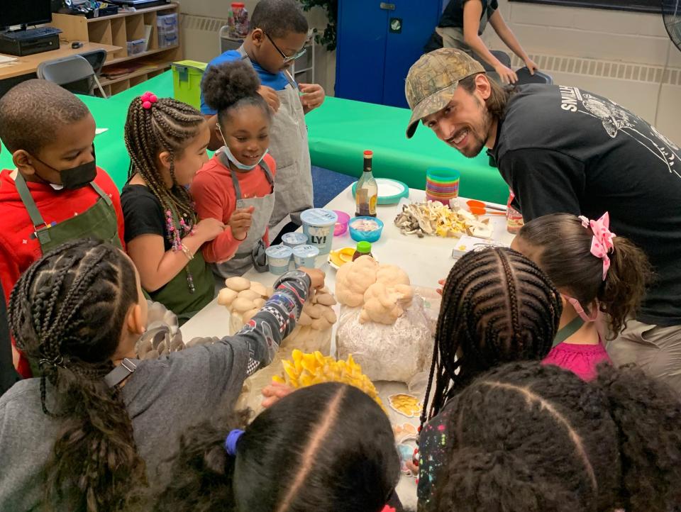 Chefs for Impact: Children work alongside chef educators during class with the urban garden