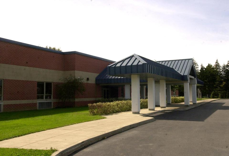 This is a photo of Fort LeBoeuf School District's Robison Elementary School in Summit Township.