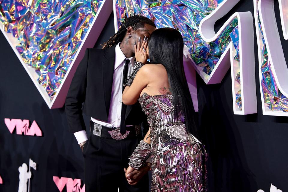 cardi b and offset at the vmas