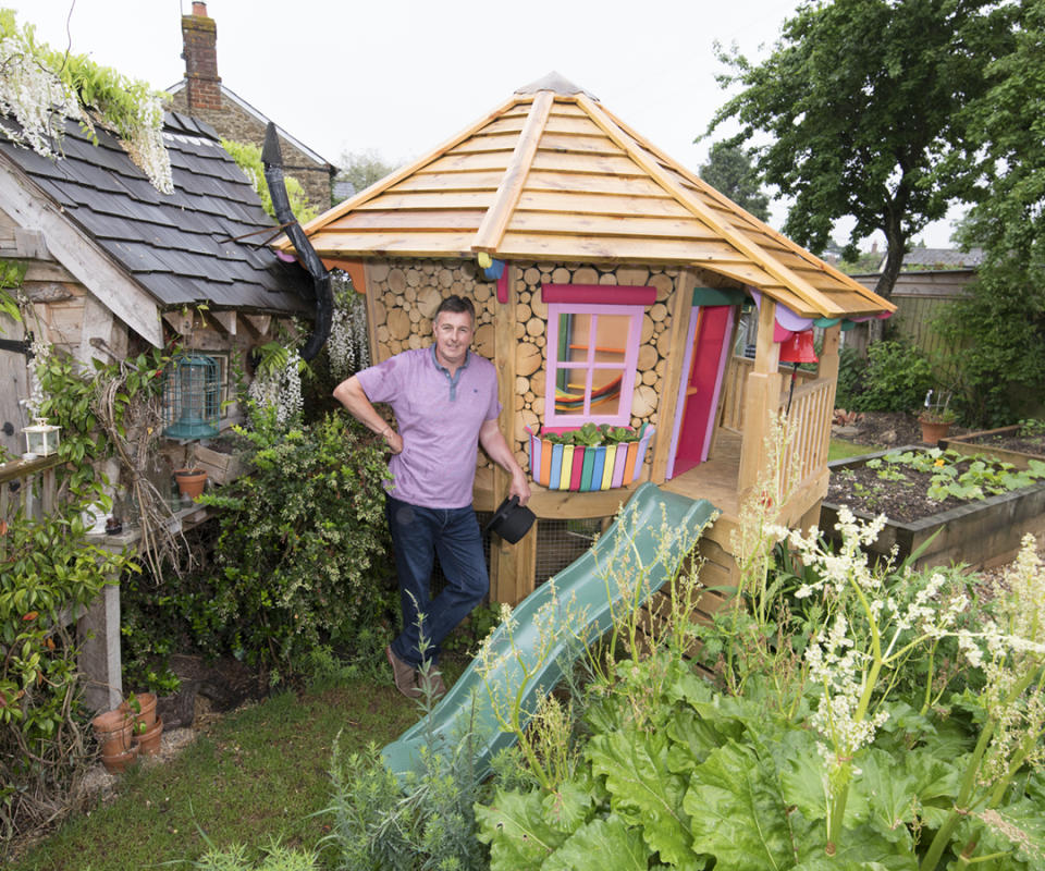 <p>CABINS & SUMMERHOUSES:<br>Owned by Steve Burrows in Longcot, Oxfordshire (Picture: Shed of the Year) </p>