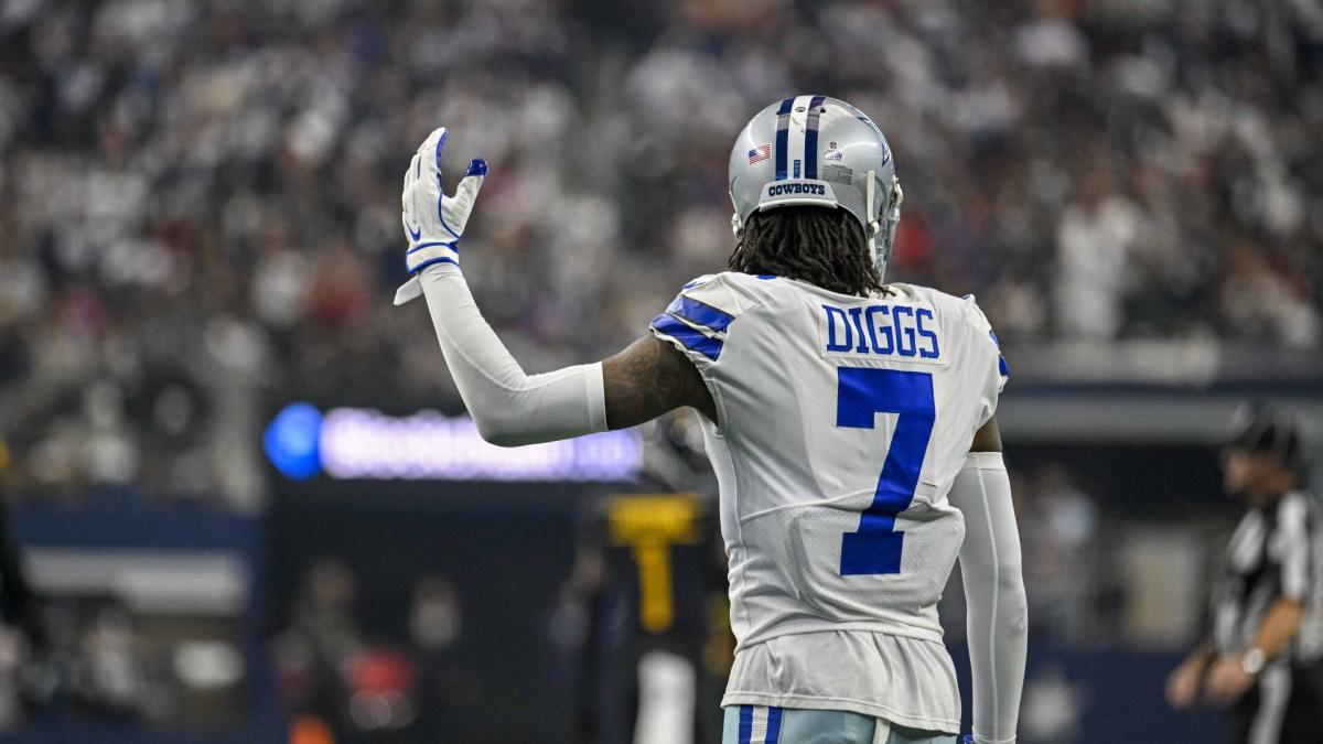 Cowboys CB Trevon Diggs suffers torn ACL in left knee