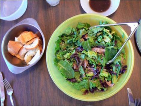 steak & bleu cheese salad