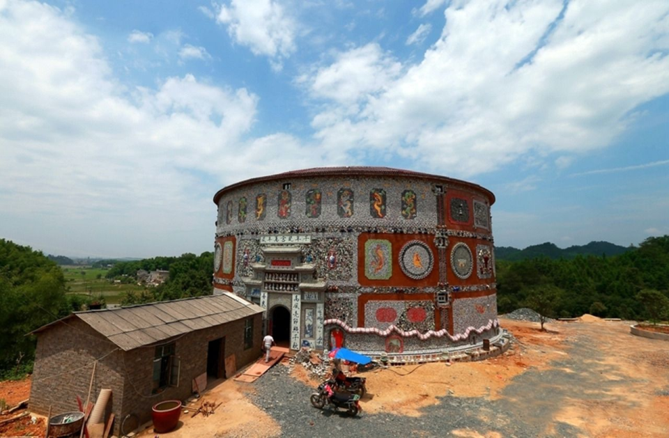 Local: el museo se encuentra situado en el pueblo natal de Yu Xinping, en Jingdezhen (CEN).