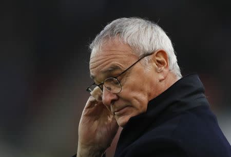 Britain Football Soccer - Stoke City v Leicester City - Premier League - bet365 Stadium - 17/12/16 Leicester City manager Claudio Ranieri looks dejected Action Images via Reuters / Carl Recine Livepic