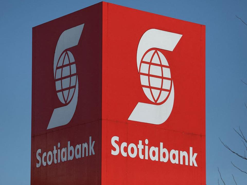 SCOTIABANK-0410-ph