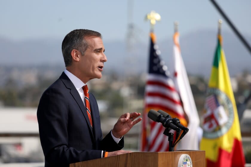LOS ANGELES, CA - APRIL 14: Los Angeles Mayor Eric Garcetti delivers State of the City Address from the under-construction Sixth Street Viaduct on Thursday, April 14, 2022 in Los Angeles, CA. (Gary Coronado / Los Angeles Times)