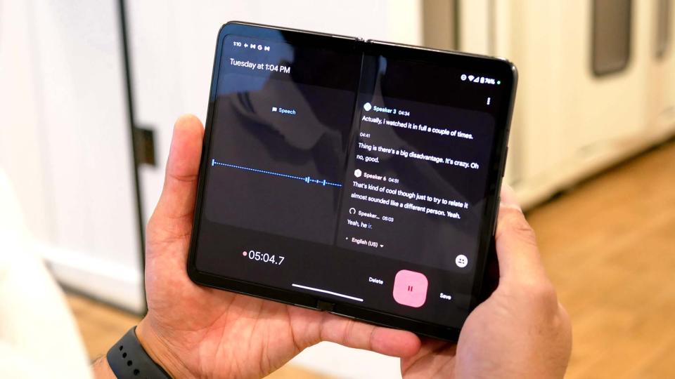 Google Pixel Fold Google recorder feature