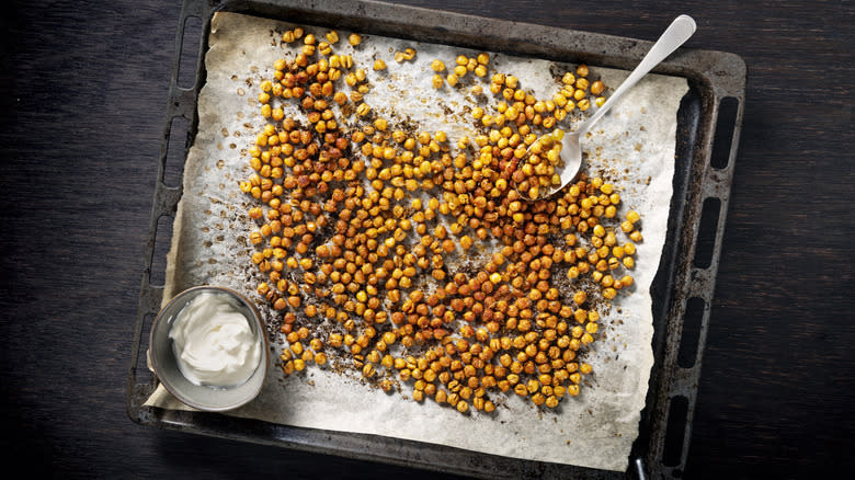 tray of roasted chickpeas