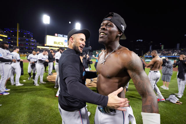 What's Your Sign(ature) - Miami Marlins