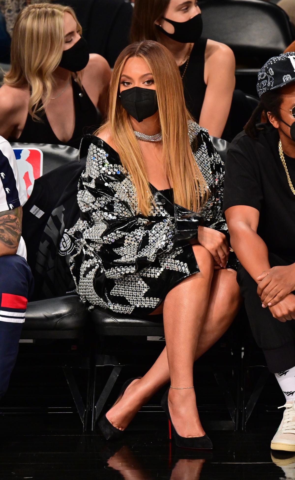 The Creative Concept.: Jay-Z & Beyoncè Spotted Courtside At The Barclays  Center