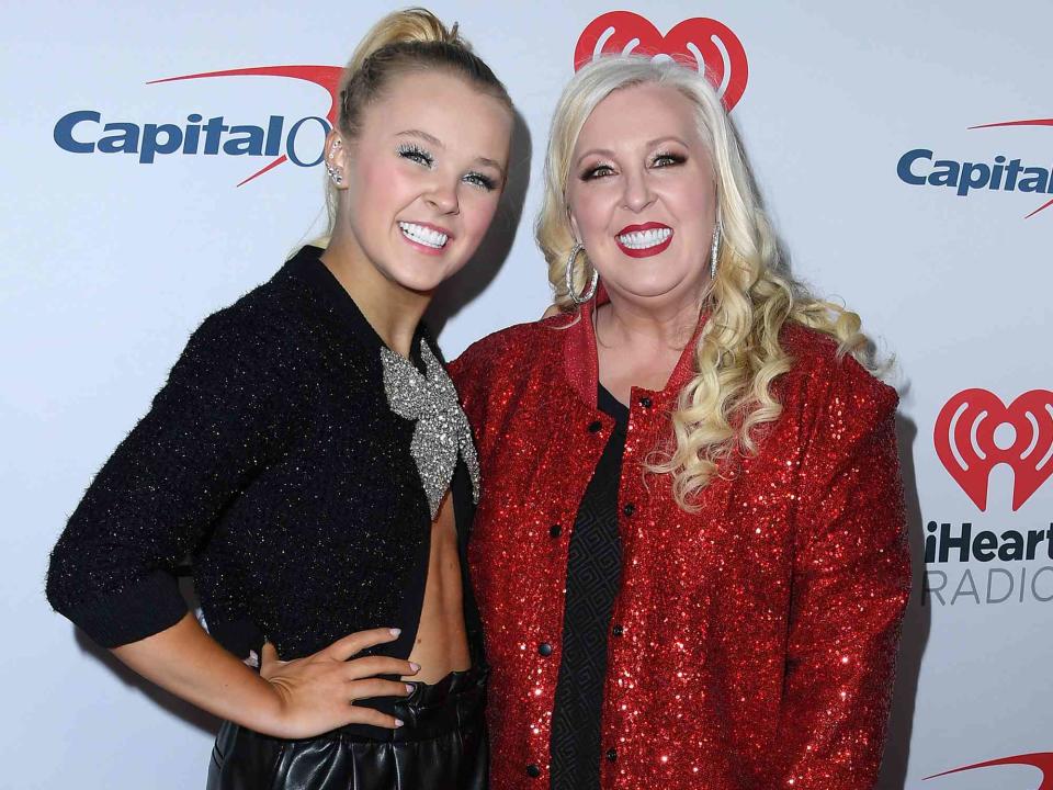 <p>Steve Granitz/FilmMagic</p> JoJo Siwa and Jessalynn Siwa in Inglewood in December 2021