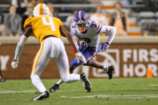 Florida unveils Gator green alternate uniforms (Photos) - Yahoo Sports