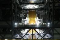 <p>La Nasa a terminé l'assemblage, le 21 octobre 2021, de la fusée Space Launch System et du vaisseau spatial Orion pour la mission sans équipage Artemis I autour de la Lune.</p>