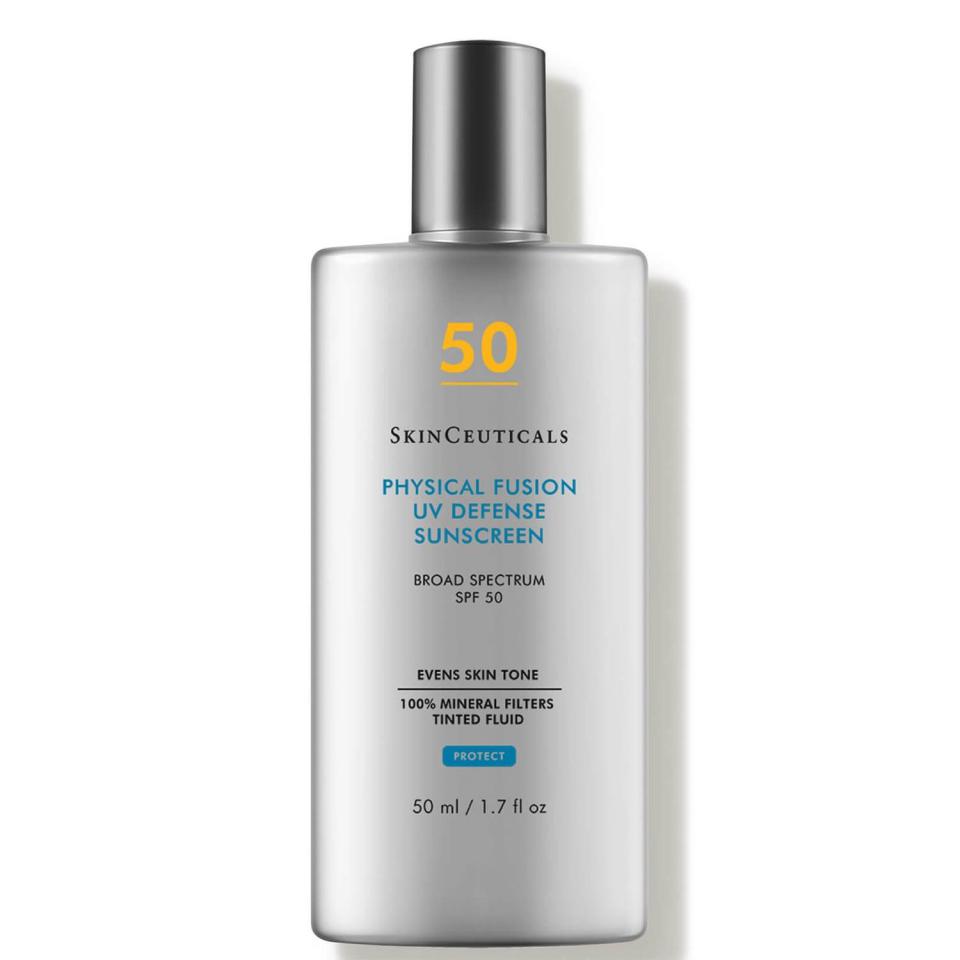<p><a href="https://go.redirectingat.com?id=74968X1596630&url=https%3A%2F%2Fwww.dermstore.com%2Fskinceuticals-physical-fusion-uv-defense-spf50-sunscreen-various-sizes%2F12941160.html&sref=https%3A%2F%2Fwww.womansday.com%2Fstyle%2Ffashion%2Fg46552071%2Fbest-clothes-for-gardening%2F" rel="nofollow noopener" target="_blank" data-ylk="slk:Shop Now;elm:context_link;itc:0;sec:content-canvas" class="link ">Shop Now</a></p><p>Physical Fusion UV Defense SPF 50</p><p>dermstore.com</p><p>$35.00</p><span class="copyright">Skinceuticals</span>