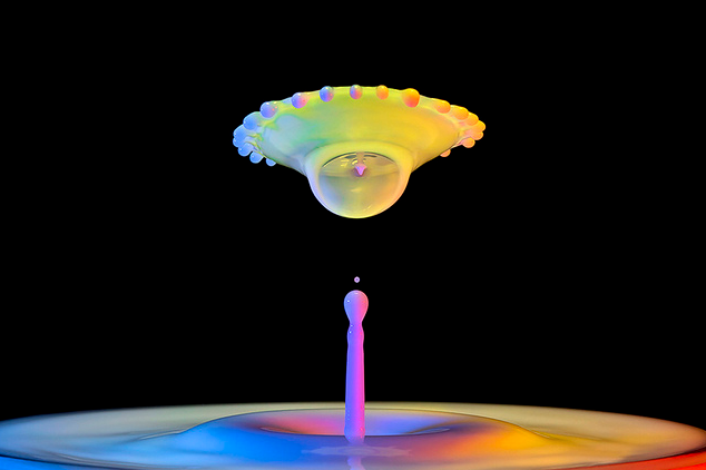 Liquid Drop Art