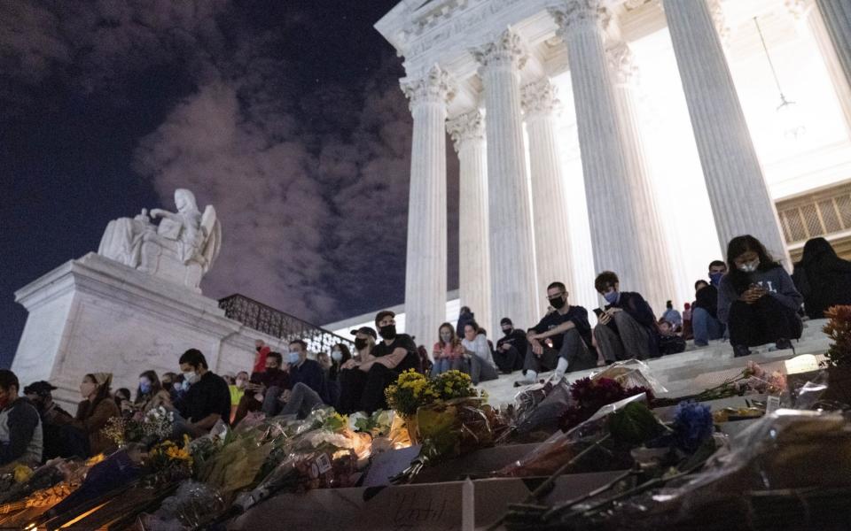 A public viewing will be held outside the Supreme Court on Wednesday and Thursday - Sarah Silbiger /Bloomberg