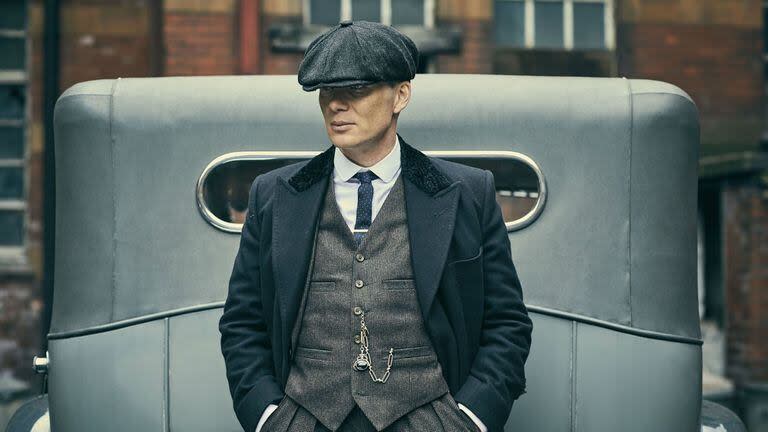 El flamante ganador del Oscar Cillian Murphy confirmó que volverá a encarnar al mafioso Tommy Shelby para Peaky Blinders en su versión cinematográfica