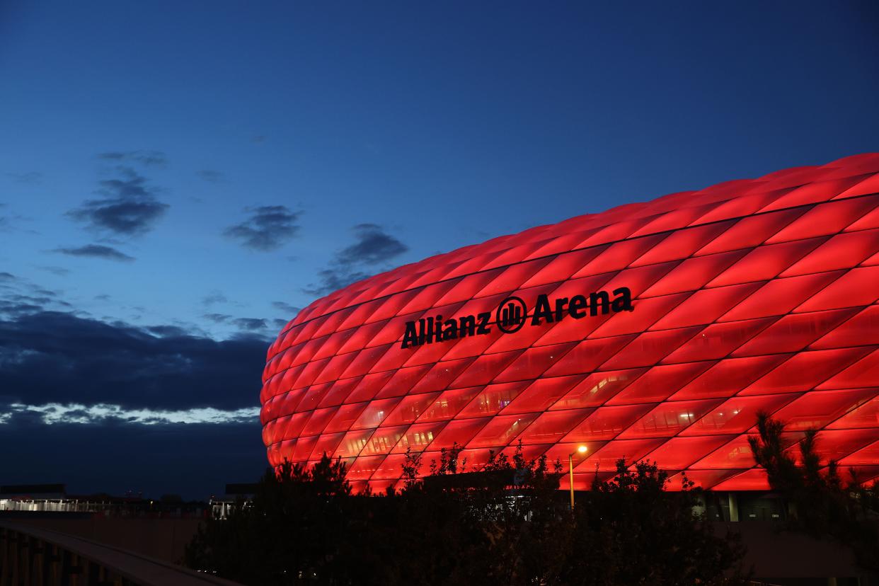 Vor dem heutigen Bundesliga-Spiel zwischen Bayern und Borussia Dortmund droht der IS mit einem Anschlag auf die Allianz Arena. (Bild: Alexander Hassenstein/Getty Images)