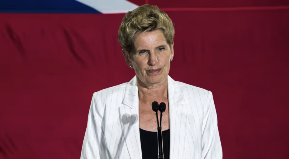 Former Ontario premier Kathleen Wynne announces to supporters that she is stepping away from her Liberal seat during her election night party at York Mills Gallery on Thursday, June 7, 2018. (Christopher Katsarov/The Canadian Press)