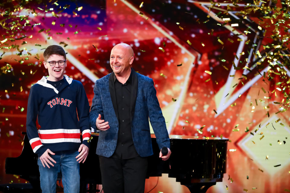 Jon Courtenay's emotional song won over Ant and Dec. (ITV)