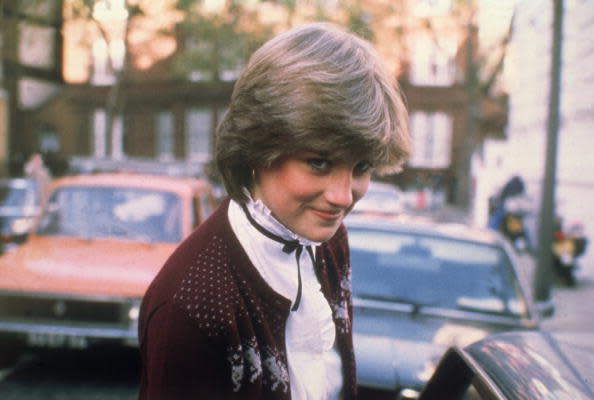 <div class="inline-image__caption"><p>Then-Lady Diana Spencer, leaving her flat at Coleherne Court in Earl's Court, London, November 12, 1980.</p></div> <div class="inline-image__credit">Central Press/Hulton Archive/Getty Images</div>